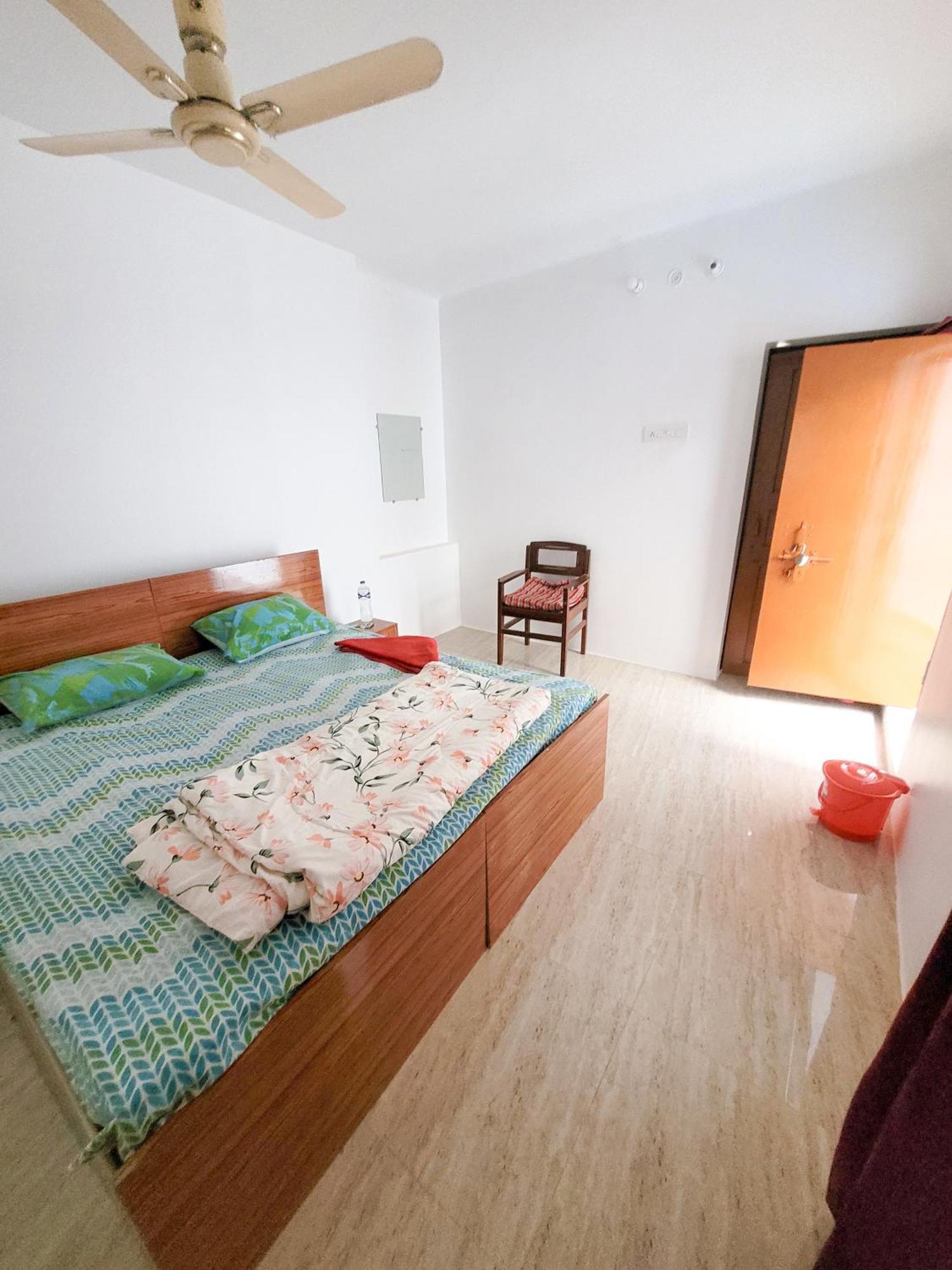 Pushpa Vatika Otel Faizābād Dış mekan fotoğraf